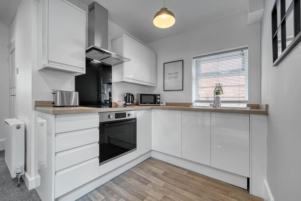 Stylish Home - Fast Wi-Fi-Free Parking Nottingham Esterno foto