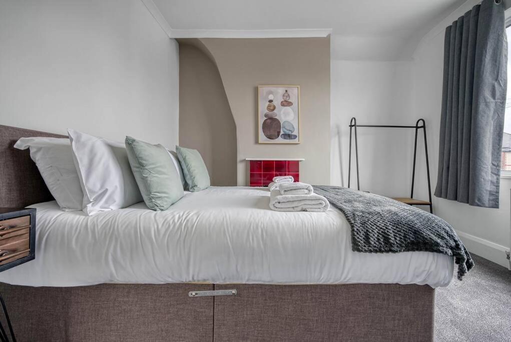 Stylish Home - Fast Wi-Fi-Free Parking Nottingham Esterno foto