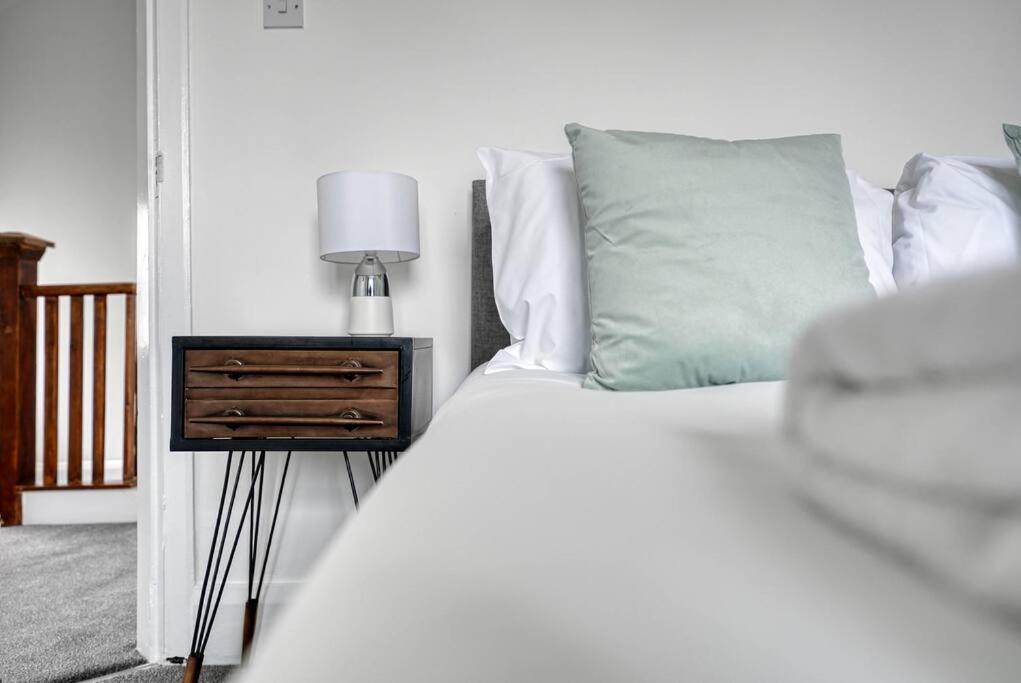 Stylish Home - Fast Wi-Fi-Free Parking Nottingham Esterno foto